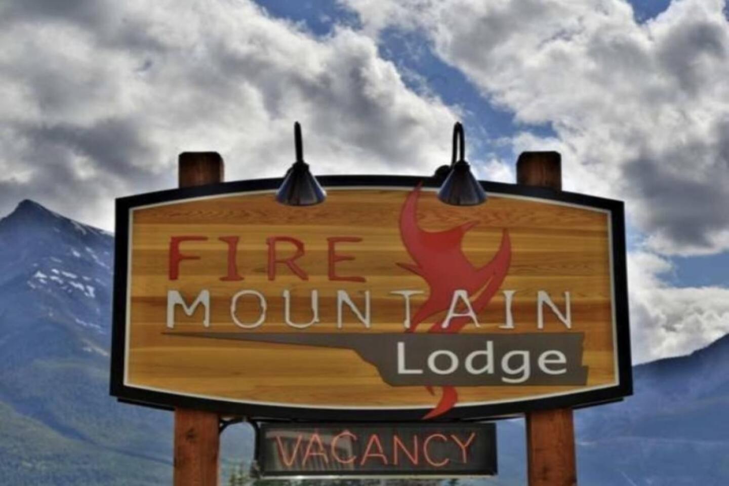 Fire Mountain Two Bedroom Condo Canmore Exterior photo
